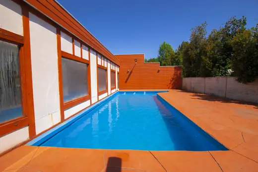 Piscina exterior · foto 5 · Cabañas Omilén Pucón